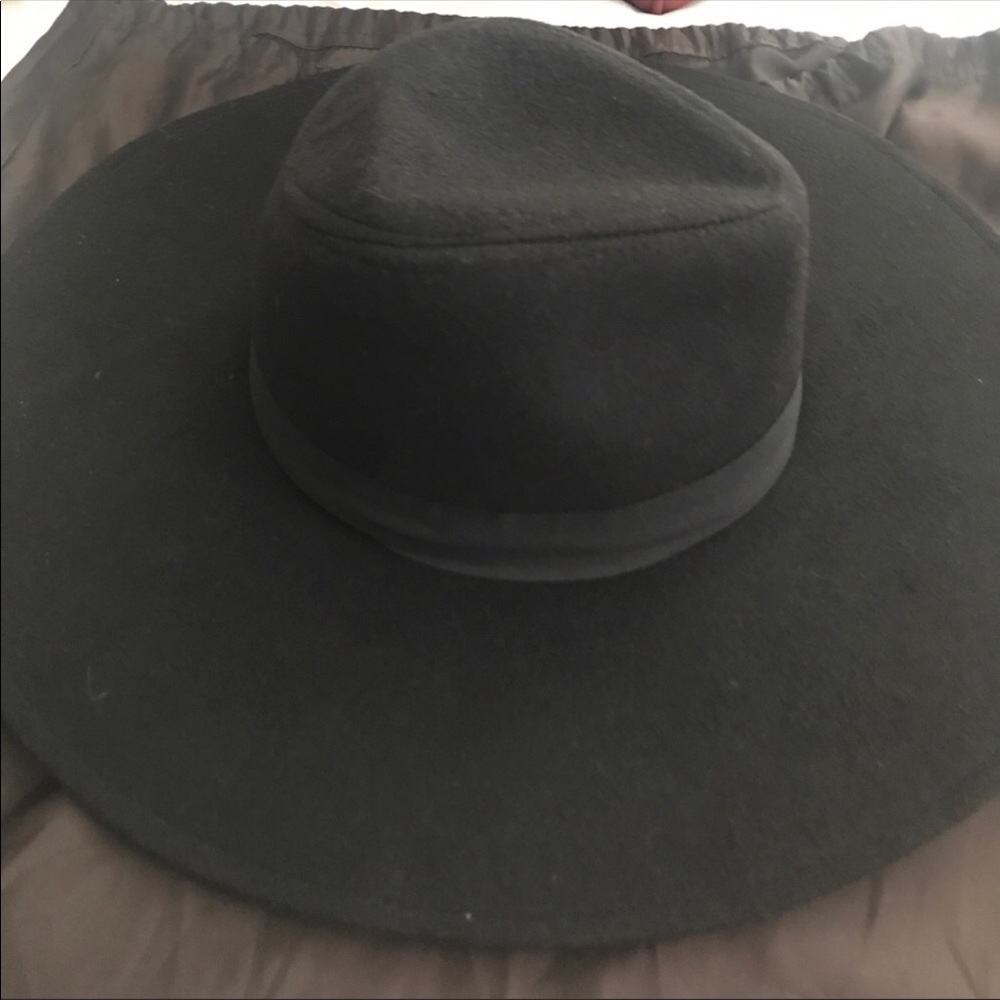 Black cowgirl hat nwt